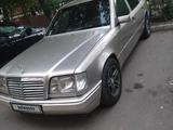 Mercedes-Benz E 220 1993 годаүшін1 100 000 тг. в Павлодар
