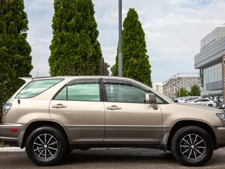 Lexus RX 300 2002 года за 5 890 000 тг. в Алматы – фото 8