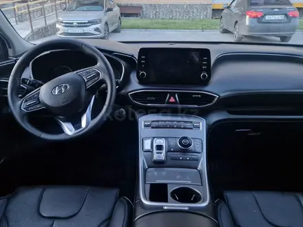 Hyundai Santa Fe 2021 года за 14 500 000 тг. в Усть-Каменогорск – фото 6