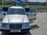 Mercedes-Benz E 220 1993 года за 3 000 000 тг. в Кентау – фото 3