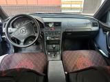 Mercedes-Benz C 200 1996 года за 1 100 000 тг. в Караганда – фото 3