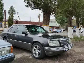 Mercedes-Benz E 280