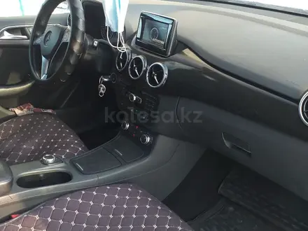 Mercedes-Benz B 180 2013 годаүшін7 000 000 тг. в Семей – фото 6