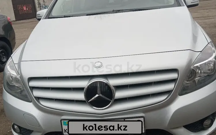 Mercedes-Benz B 180 2013 года за 7 000 000 тг. в Семей