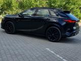 Lexus RX 500h 2023 года за 41 000 000 тг. в Актобе – фото 4