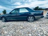Mercedes-Benz E 220 1994 года за 1 000 000 тг. в Шымкент