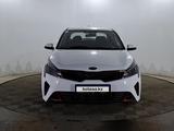 Kia Rio 2021 года за 8 490 000 тг. в Актобе – фото 2