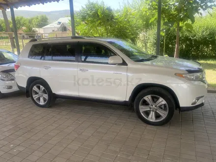 Toyota Highlander 2013 года за 13 500 000 тг. в Шымкент