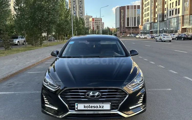 Hyundai Sonata 2018 годаfor9 000 000 тг. в Астана