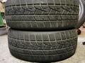 Резина 2-шт 225/55 r17 за 30 000 тг. в Алматы