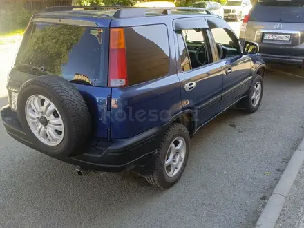 Honda CR-V 1997 года за 3 700 000 тг. в Алтай – фото 15