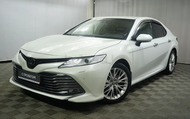 Toyota Camry 2021 годаүшін13 700 000 тг. в Алматы