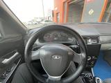 ВАЗ (Lada) Priora 2170 2009 года за 700 000 тг. в Атырау