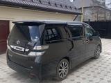 Toyota Vellfire 2010 года за 9 990 000 тг. в Костанай – фото 2