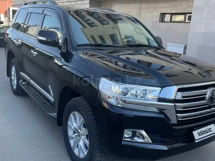 Toyota Land Cruiser 2021 года за 44 000 000 тг. в Астана – фото 6