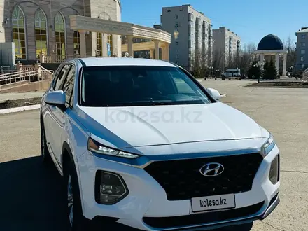 Hyundai Santa Fe 2020 года за 8 900 000 тг. в Уральск – фото 2