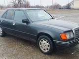 Mercedes-Benz E 230 1988 года за 980 000 тг. в Тараз