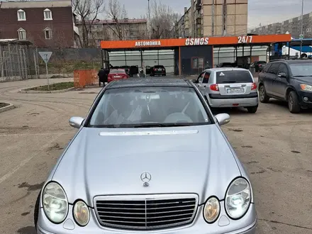 Mercedes-Benz E 500 2004 года за 5 900 000 тг. в Алматы – фото 2