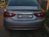 Hyundai Sonata 2010 года за 6 600 000 тг. в Алматы – фото 2