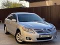 Toyota Camry 2011 года за 7 500 000 тг. в Семей