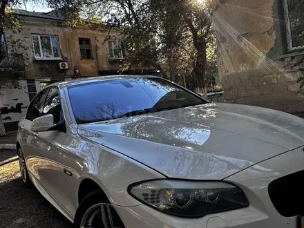 BMW 528 2010 года за 9 750 000 тг. в Атырау – фото 3