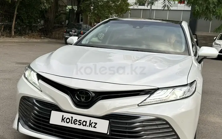 Toyota Camry 2019 годаүшін14 800 000 тг. в Алматы