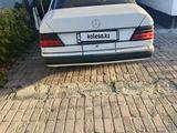 Mercedes-Benz E 230 1991 года за 900 000 тг. в Талдыкорган – фото 3