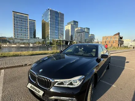 BMW 730 2018 года за 30 000 000 тг. в Астана – фото 3