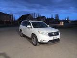 Toyota Highlander 2013 года за 10 000 000 тг. в Актобе