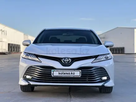 Toyota Camry 2019 года за 14 200 000 тг. в Караганда – фото 28