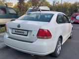 Volkswagen Polo 2013 года за 2 700 000 тг. в Алматы – фото 2