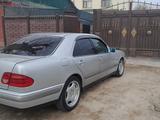 Mercedes-Benz E 230 1997 года за 3 500 000 тг. в Кызылорда – фото 4