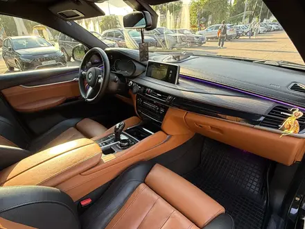 BMW X6 2015 года за 23 000 000 тг. в Алматы – фото 22