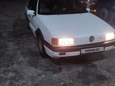 Volkswagen Passat 1993 года за 950 000 тг. в Атбасар – фото 2