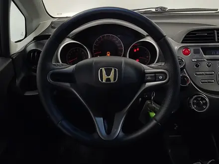 Honda Jazz 2010 года за 3 300 000 тг. в Алматы – фото 13