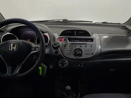 Honda Jazz 2010 года за 3 300 000 тг. в Алматы – фото 14