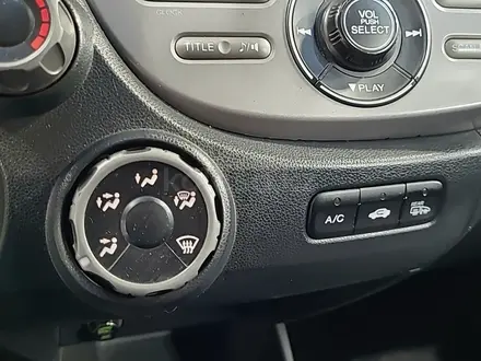 Honda Jazz 2010 года за 3 300 000 тг. в Алматы – фото 19