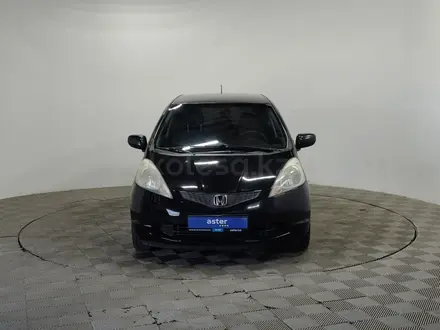 Honda Jazz 2010 года за 3 300 000 тг. в Алматы – фото 2