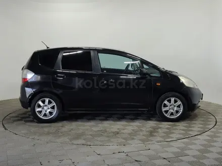 Honda Jazz 2010 года за 3 300 000 тг. в Алматы – фото 4