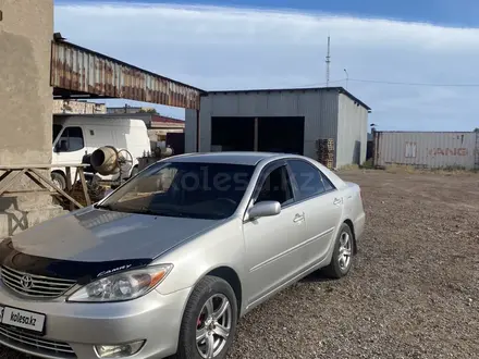 Toyota Camry 2003 года за 4 200 000 тг. в Балхаш – фото 2