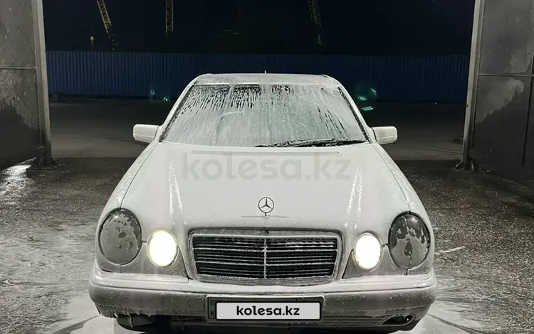 Mercedes-Benz E 280 1997 годаfor2 000 000 тг. в Караганда