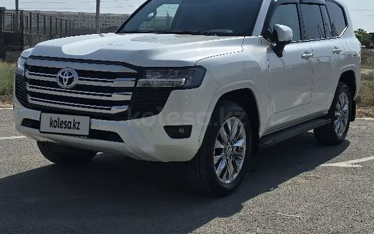 Toyota Land Cruiser 2022 года за 42 050 000 тг. в Актау