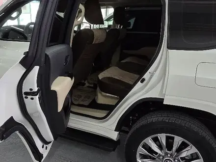 Toyota Land Cruiser 2022 года за 42 050 000 тг. в Актау – фото 15