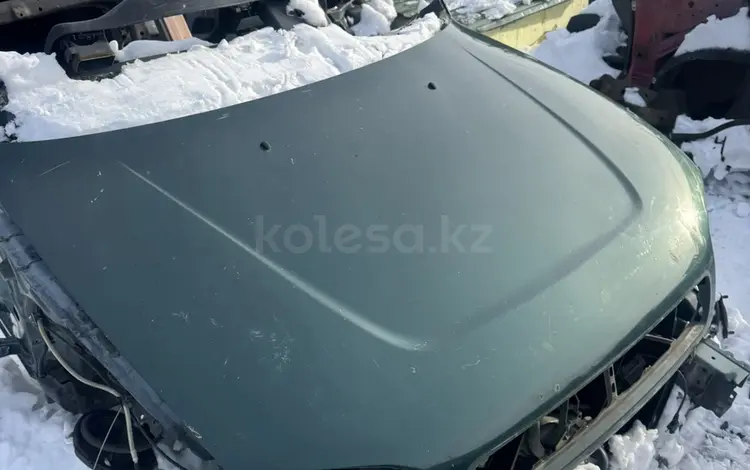 Капот Toyota RAV 4 за 100 000 тг. в Усть-Каменогорск