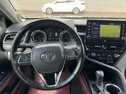 Toyota Camry 2021 года за 16 500 000 тг. в Астана – фото 4