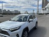 Toyota RAV4 2023 года за 20 000 000 тг. в Астана – фото 4