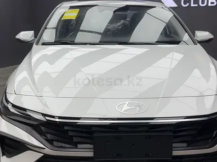 Hyundai Elantra 2024 года за 9 500 000 тг. в Алматы – фото 4