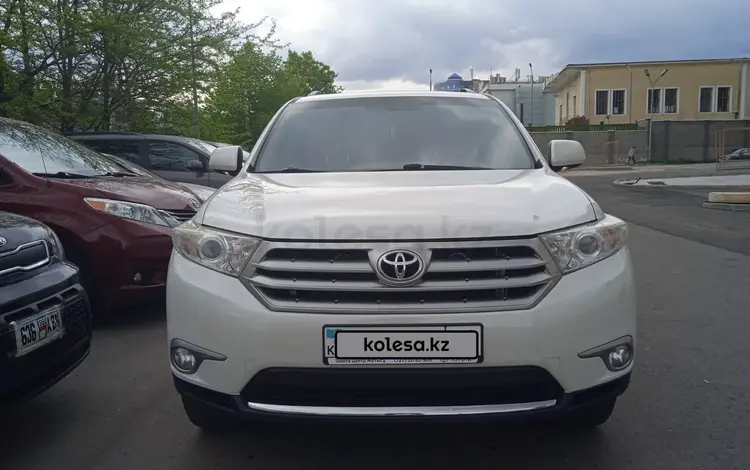 Toyota Highlander 2013 годаүшін11 750 000 тг. в Алматы