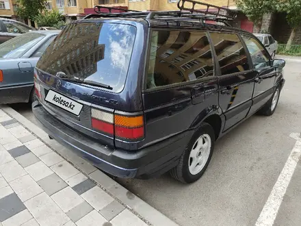 Volkswagen Passat 1991 года за 1 700 000 тг. в Астана – фото 4