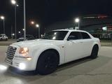 Chrysler 300C 2006 года за 3 300 000 тг. в Алматы – фото 4